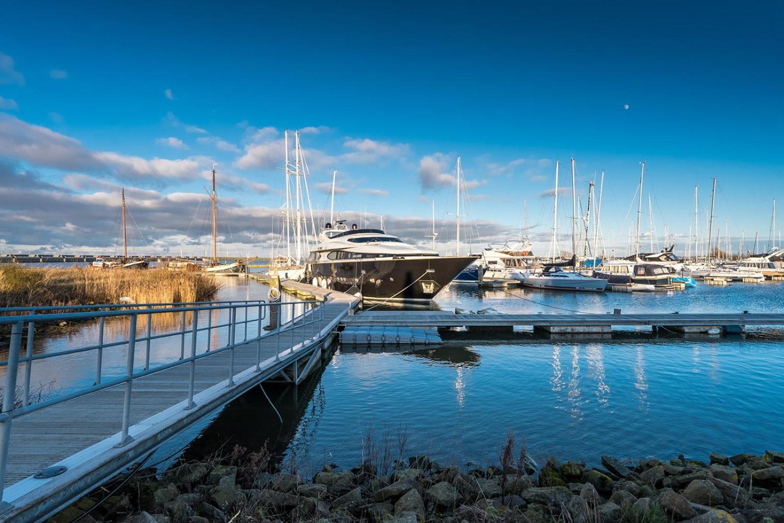 Dock Hotel Stellendam Dış mekan fotoğraf
